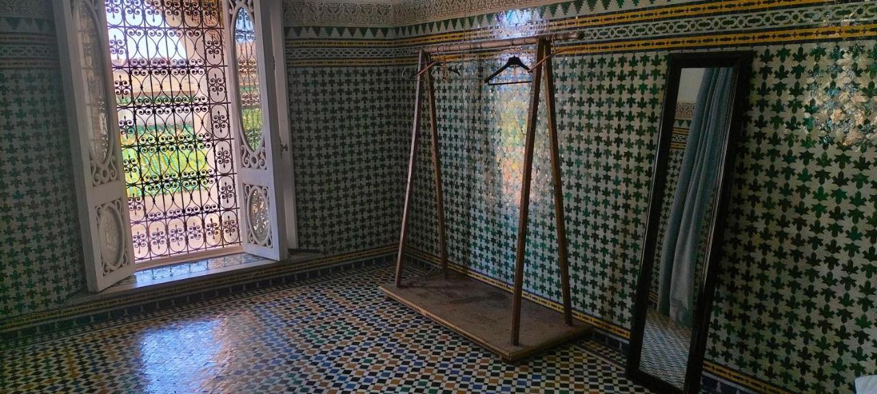 Suite In A Xviiie Palace Fez Exterior photo