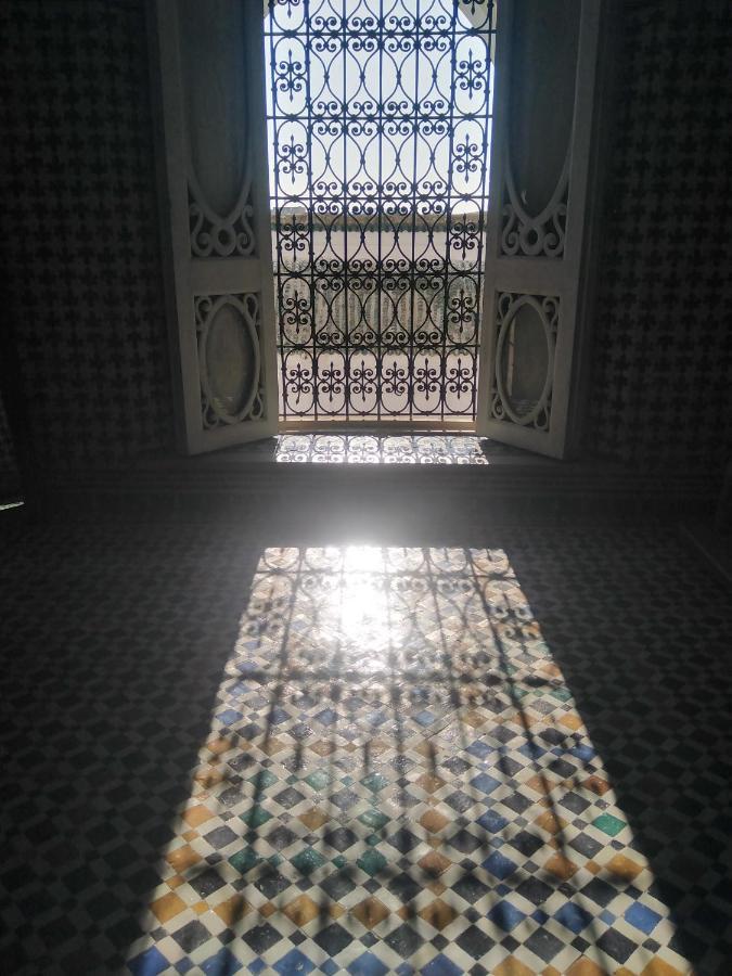 Suite In A Xviiie Palace Fez Exterior photo