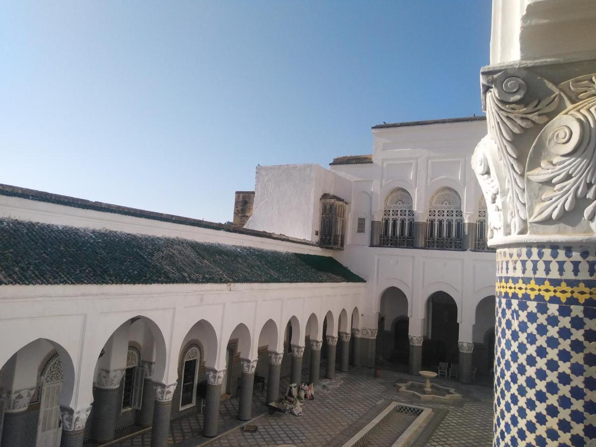Suite In A Xviiie Palace Fez Exterior photo