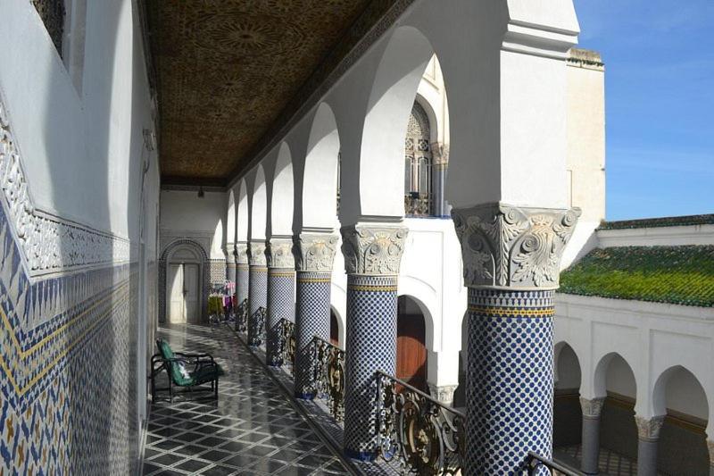Suite In A Xviiie Palace Fez Exterior photo